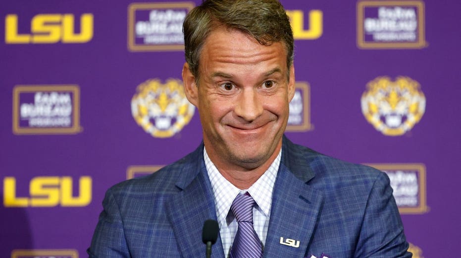 Tim Brando joins Dan Dakich, EVISCERATES Lane Kiffin for his racially charged Vanity Fair comments Melbourne Accountant